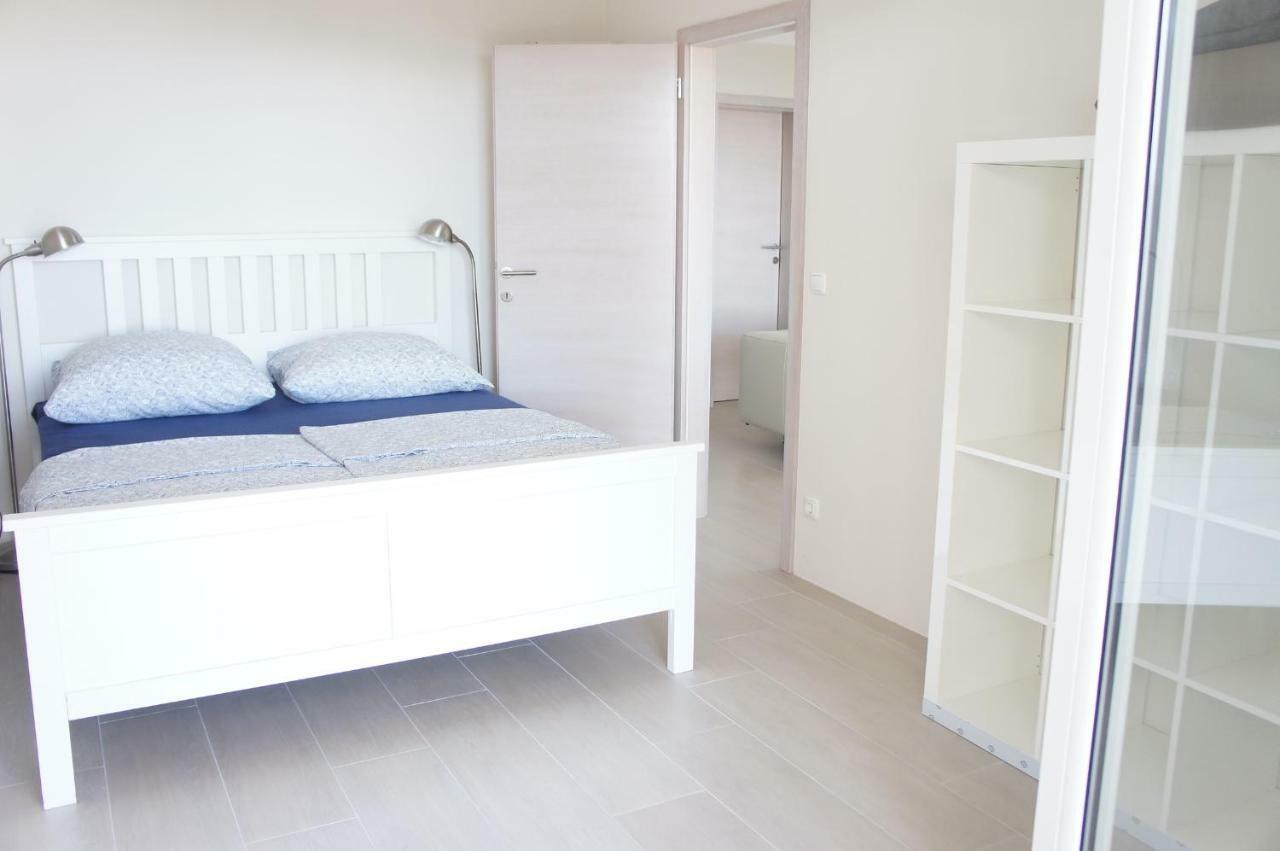 Days@Sea Apartment Primosten Exterior photo